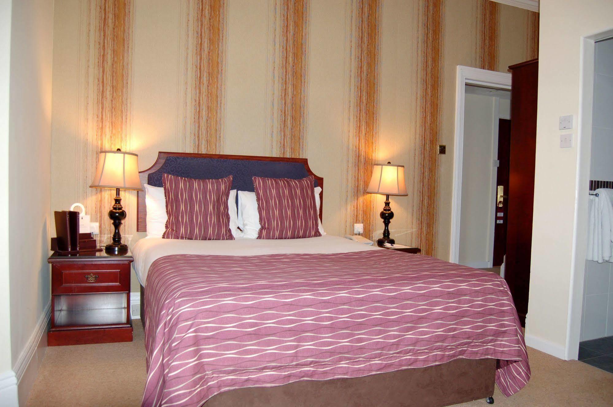 Connaught Lodge Bournemouth Esterno foto